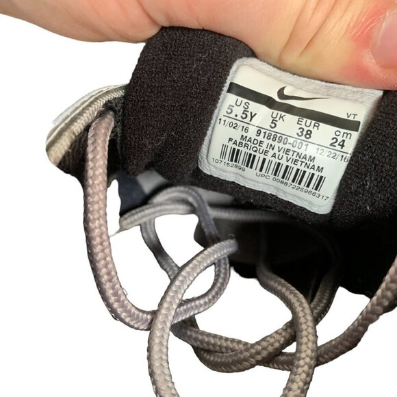 Rare 2014 Nike Air Max 97 Silver Bullet Size 5.5 - Picture 5 of 13